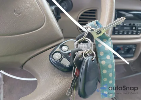 1999 Buick Century Custom из США, поврежденный, VIN 2G4WS52M2X1534919